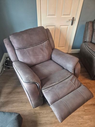 3 seater and sofa and single recliner