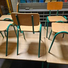 School tables/chairs