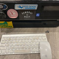 HTPC Hackintosh Project PC With Antec Fusion Remote Max Case + Keyboard & Mouse