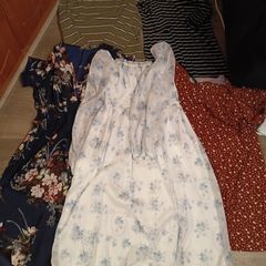Clothes bundle size 14