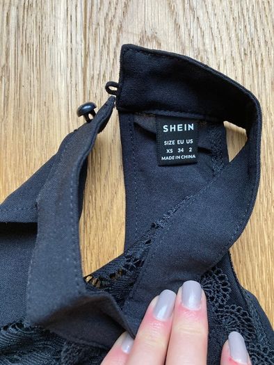 Black dress size uk 6