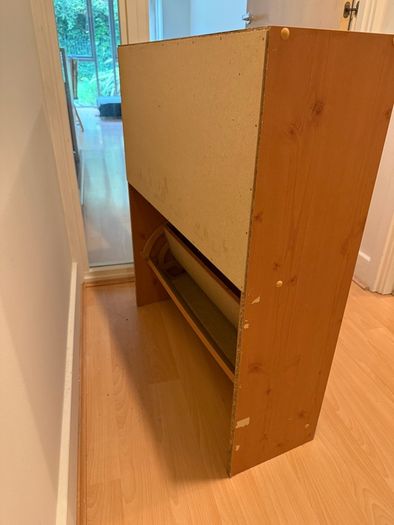Shoe cabinet, shoe rack. FREE TO TAKE AWAY