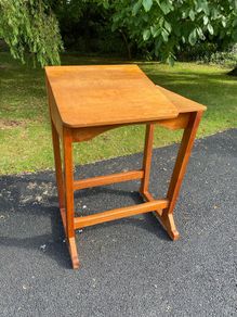 Solid wood drawing desk