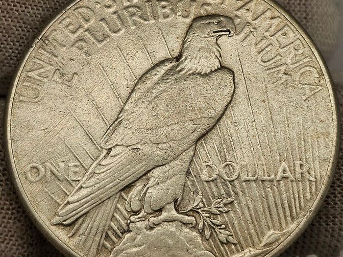 USA United States 1935 Silver Peace Dollar Key Date