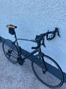 Orbea Avant H30 Graphite Black  Excellent Condition - 60cm