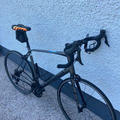 Orbea Avant H30 Graphite Black  Excellent Condition