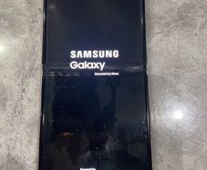 Samsung flip Z 3