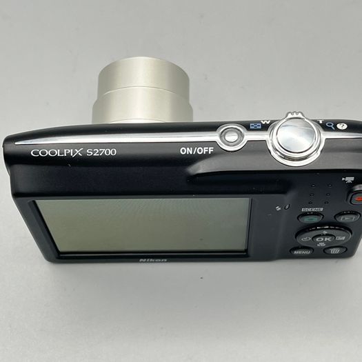 Nikon COOLPIX S2700 16MP Digital Camera Black - Boxed - Full Kit Nr Mint