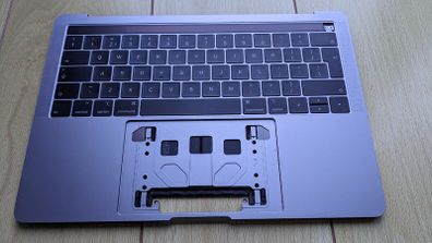 Macbook Pro A1989 2019 Space Gray Top Cover Keyboard Battery Speakers Mint