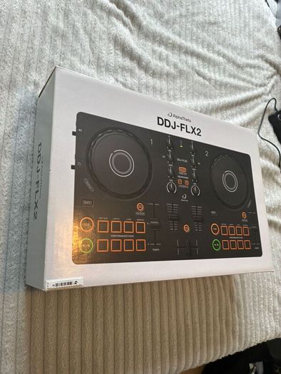 DDJ-FLX2 controller