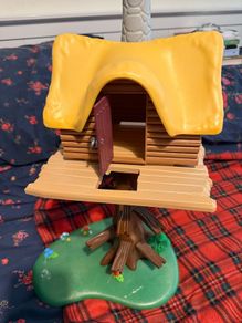 Toy treehouse (Asterix)