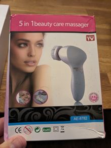 5 in 1 beauty scrubber