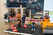 Play Mobil Police Station &amp; Construction Set
