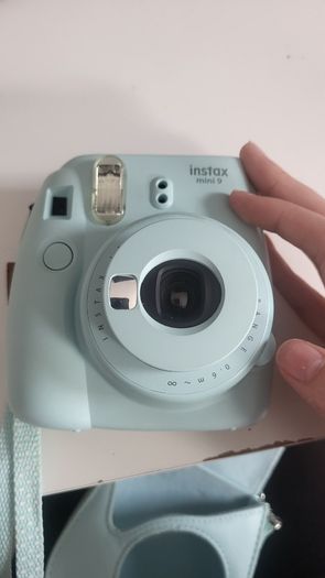 Camera instax