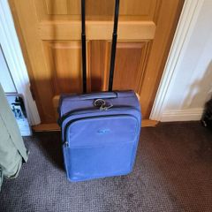suit case