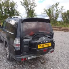 2009 Mitsubishi pajero shogun parts