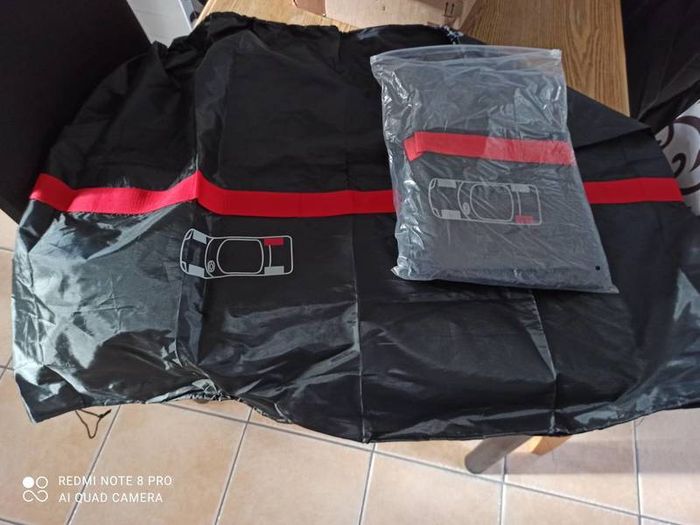 Large wheel and tyre covers