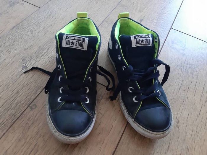 Black converse trainers size 5.5 UK
