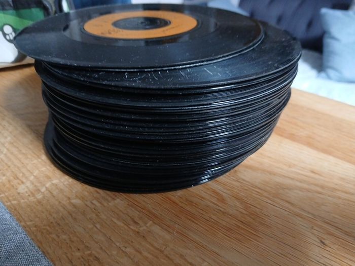 7" Records Not Fit For Playing! 50 In Total