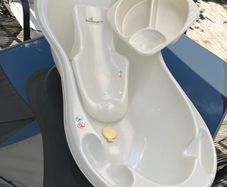 Baby Elegance baby bath with support and basin
