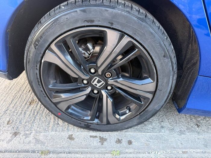 2017 Honda civic 1.0 Automatic