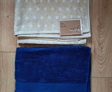 NEW Quality Towels X 2