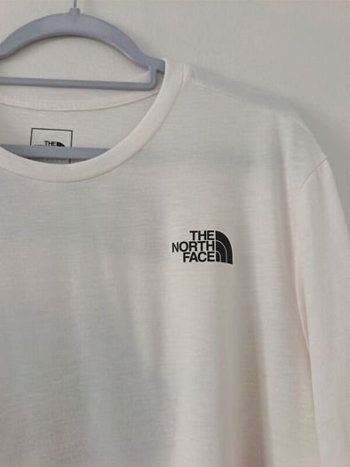 The North Face White Graphic T-Shirt XXL Never Stop Exploring