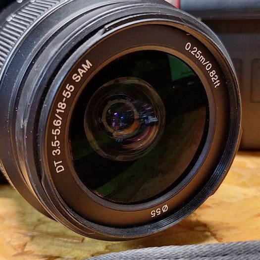 Sony Alpha 100 DSLR-A100 Digital SLR Camera with DT 18-55mm f/3.5-5.6 SAM Lens Kit - 31523