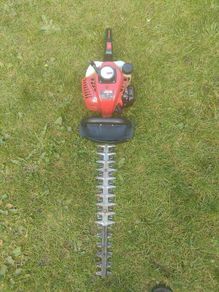hedge trimmer
