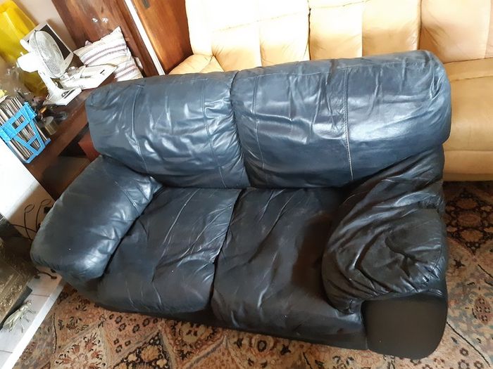 3 seater sofa and a 2 seater sofa