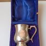 Silver plated tankard in blue velvet box Image 2