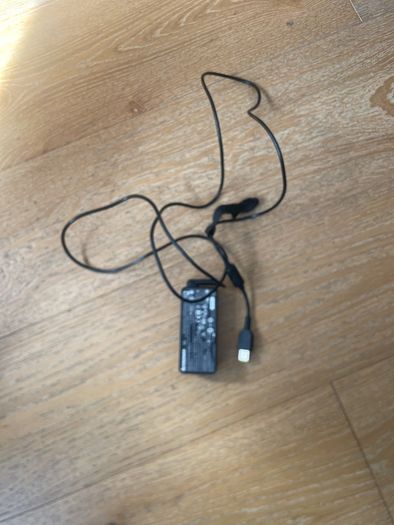 Lenovo  AC/DC Laptop Charger (Plug lead not included)