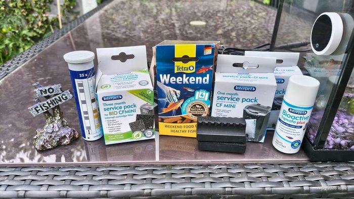 Fish tank and accessories