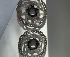 Pair Shimano 160mm centre lock rotors / discs