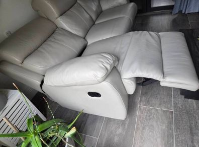 3 seater 1 side manual recliner sofa