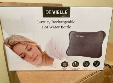 Rechargeable hot water bottle