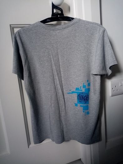 NIKE t-shirt