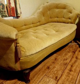 Vintage chaise longue