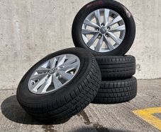 Genuine Volkswagen T5/T6 Clayton 16" Alloy Wheels - Hankook C Rated