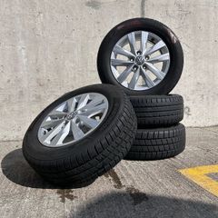 Genuine Volkswagen T5/T6 Clayton 16" Alloy Wheels - Hankook C Rated