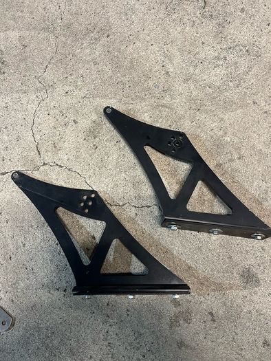 Drift wing legs