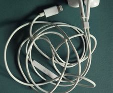 Apple EarPods with lightning connector