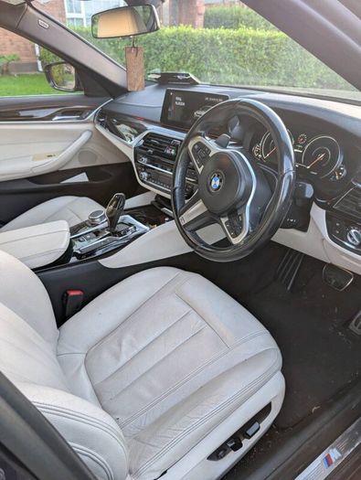 BMW 5 series hybrid sport