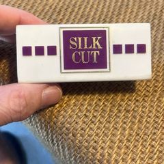 "Silk Cut" table menu holder