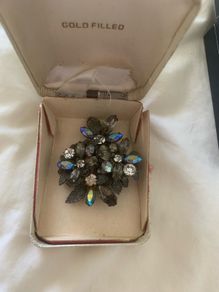 brooch