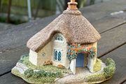 Lilliput Lane Cats Coombe Cottage