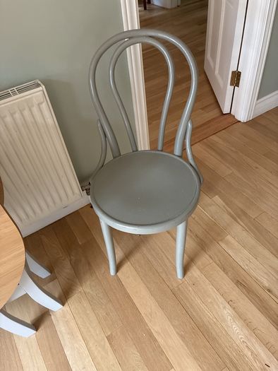 6 chairs