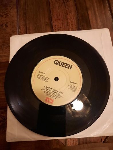 QUEEN: A Kind of Magic  7" - Irish Pressing 1986