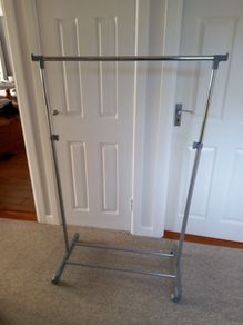 clothes rail