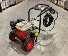 Brand New 4500psi Industrial Use Pressure Washer